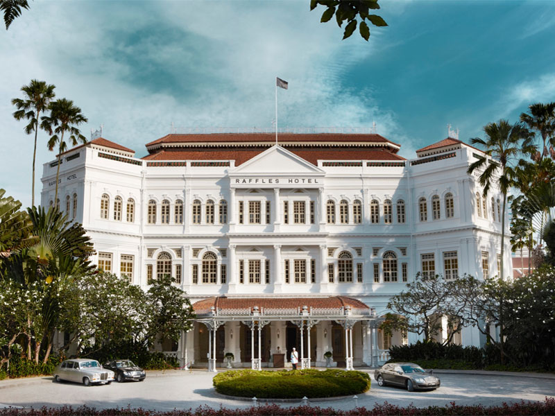 Отель Раффлз - это главное свидетельство колониального прошлого Сингапура