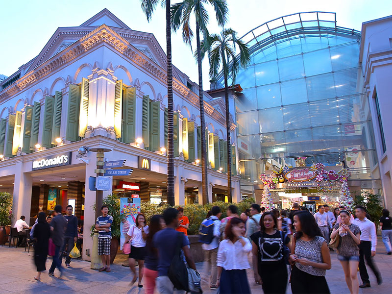 Брас Басах Бугис - это район сосредоточения основных учреждений культуры в Сингапуре