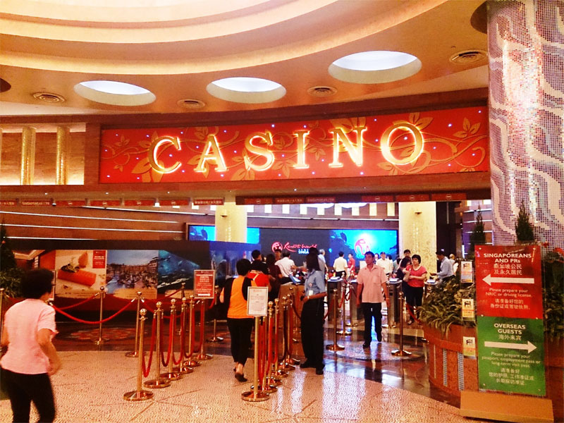 Интегрированный курорт Resorts World Sentosa в Сингапуре