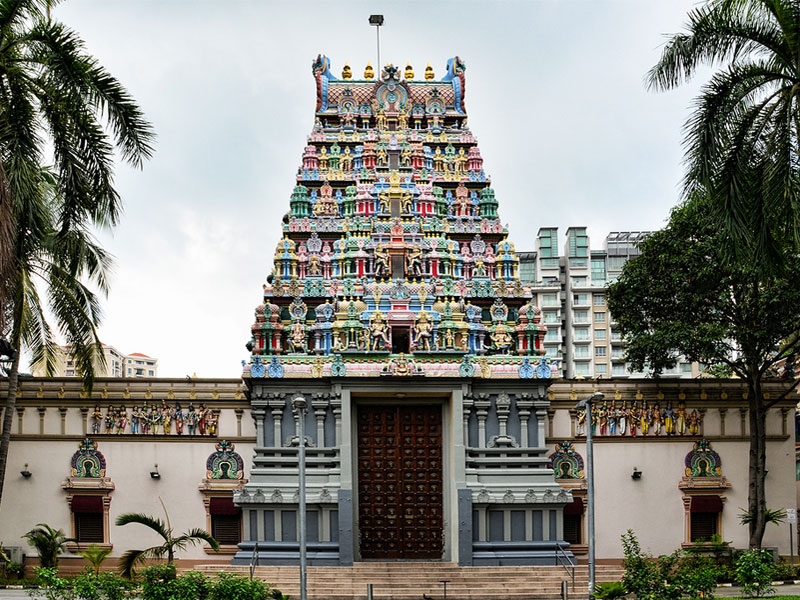 Храм Шри Тхендайютхапани в Сингапуре